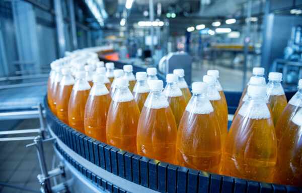 Enhancing Product Quality with Proper Conveyor Belt Cleaning in Food Manufacturing Facilities
