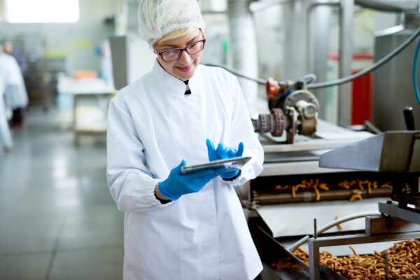 The Role of Stainless Steel Conveyor Belts in Food Manufacturing