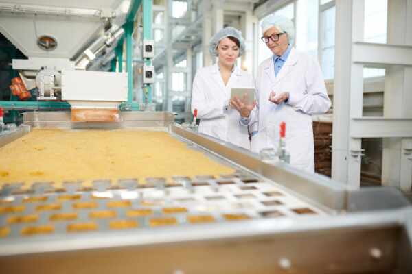 Maximising Hygiene and Efficiency: The Importance of Conveyor Belt Selection in Food Manufacturing Processes
